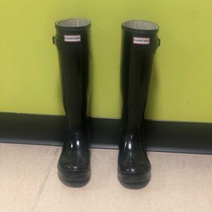 Black hunter rainboots